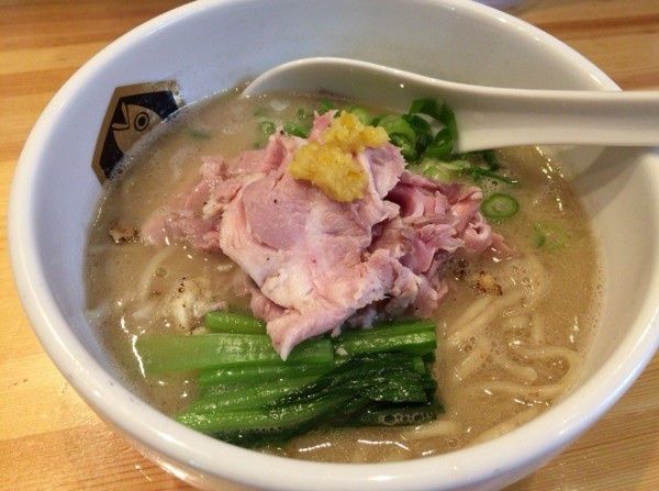 「濃厚真鯛らーめん」@真鯛らーめん 麺魚の写真