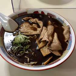 しょうゆラーメン(蜂屋特製焦がしラード 濃い) 800円