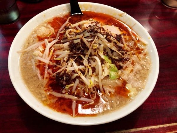 「ラー赤」@ゴリラーメンの写真