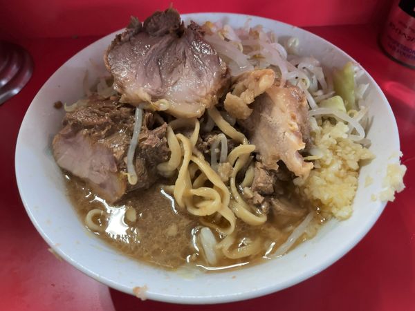 「ぶたラーメン　麺半分　ニンニク」@ラーメン二郎 三田本店の写真