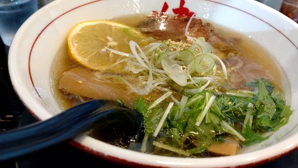 「黄金の塩らーめん」@麺や 藏人の写真