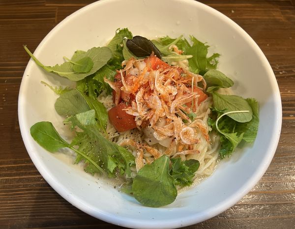 「エビとトマトの冷製まぜそば850円」@らぁ麺や 百代の写真