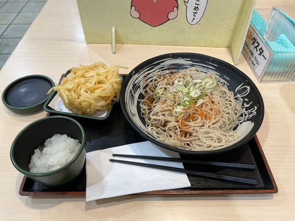 「冷やしかき揚げおろしそば500円+クーポン」@ゆで太郎 淡路町店の写真