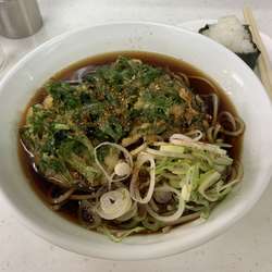 春菊天そば430₊鮭結び130⁼560円