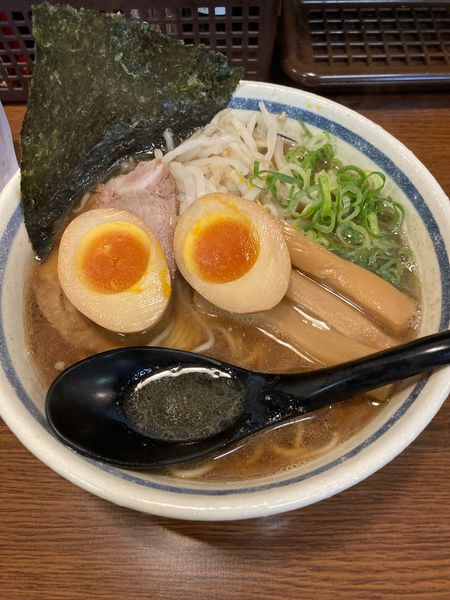 「醤油ラーメン」@越後ラーメン 維新 湯沢本店の写真