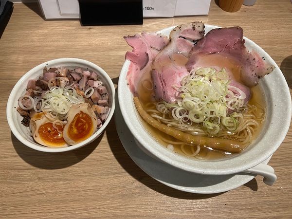 「淡竹＋炙りレア焼豚丼セット」@麺屋 優光 銀座店の写真