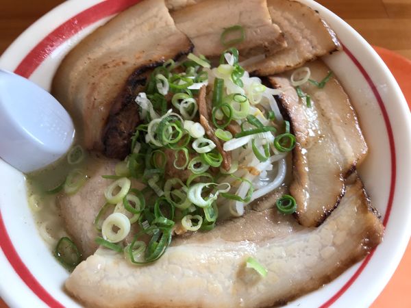 「チャーシューメン中800円」@ラーメン峠の写真