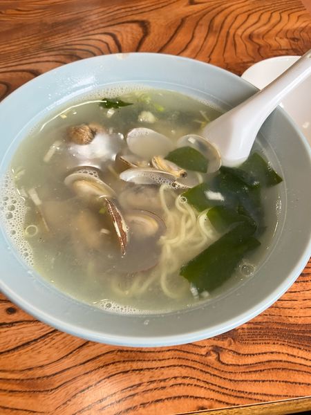 「あさり潮らーめん　中華丼セット1100円」@中華料理 博雅の写真