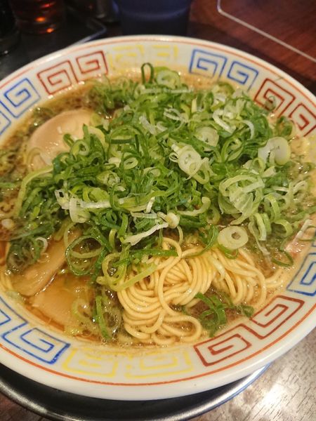 「ねぎそば＋半熟味付玉子」@紀州和歌山ラーメン まっち棒 溝の口店の写真
