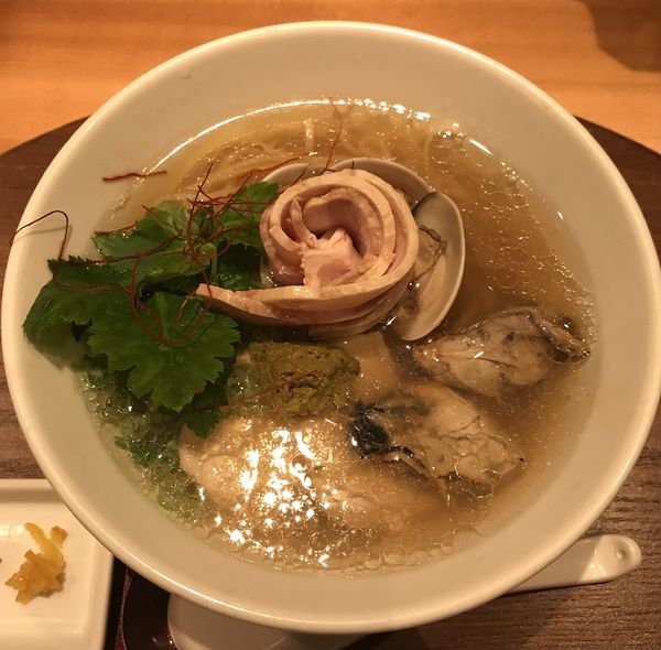 「蛤と牡蠣Soba ¥1380」@銀座 篝 六本木ヒルズ店の写真