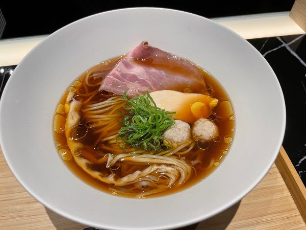 「醤油らぁ麺」@麺や SO林の写真