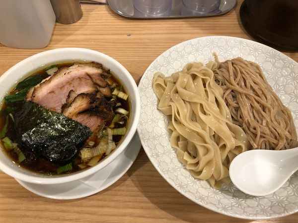 「チャーシュー合盛りつけめん」@麺や 麦ゑ紋の写真