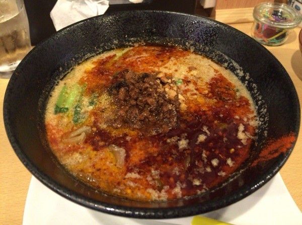 「レッド担々麺」@Tokyo担々麺RAINBOWの写真