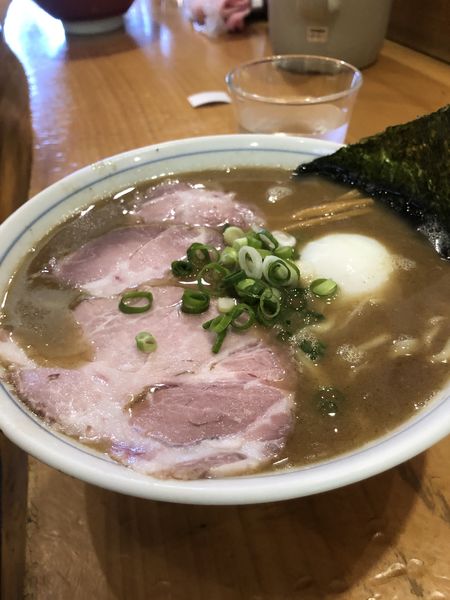 「濃厚魚介そば」@讃岐らーめん はまんどの写真