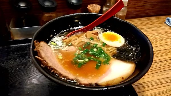 「武蔵野らーめん（半チャーハンとのセット）（９８８円）」@武蔵野餃子房 ぐりーんうぉーく多摩店の写真