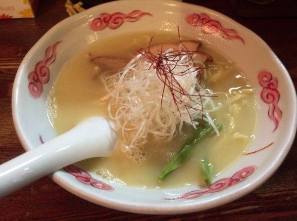 「鶏白湯らーめん」@麺・酒処 ぶらりの写真