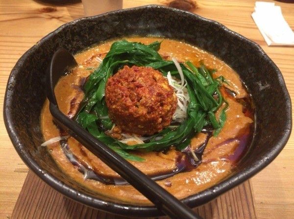 「辛いどろ味噌麺」@味噌が一番 西武新宿駅前店の写真