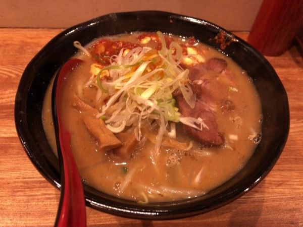 「辛味噌らーめん」@東京味噌らーめん萬馬軒花橙の写真