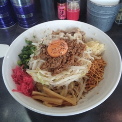 ガツ盛りラーメン バンブル 西浦和店の画像