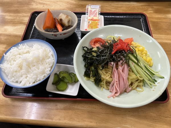「冷やし中華定食 900円」@バンベールの写真