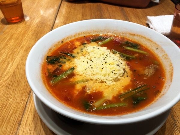 「太陽のトマトチーズ麺」@太陽のトマト麺 新宿東宝ビル店の写真