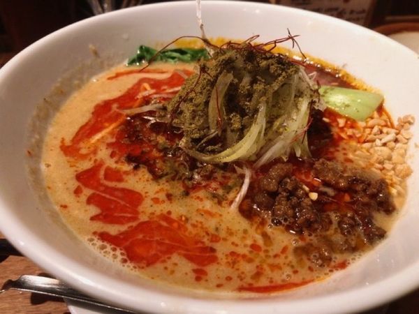 「四川担々麺」@四川担々麺 赤い鯨の写真