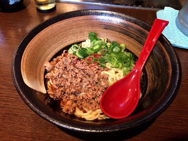 「黒 辛口味」@広島汁なし担々麺 山椒家の写真