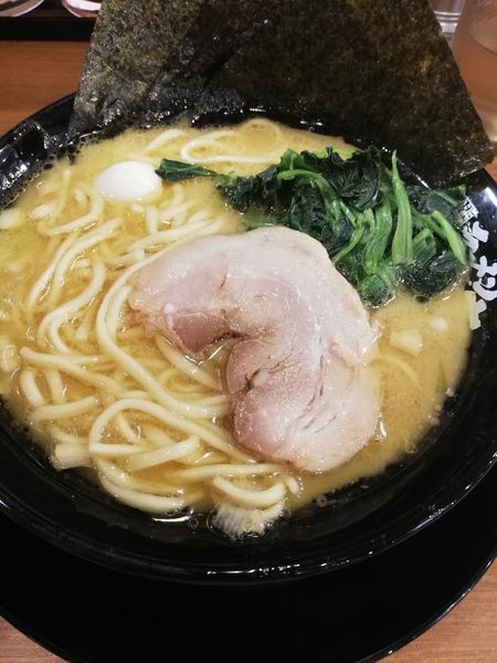 「ラーメン」@町田商店 東京ラーメン横丁店の写真
