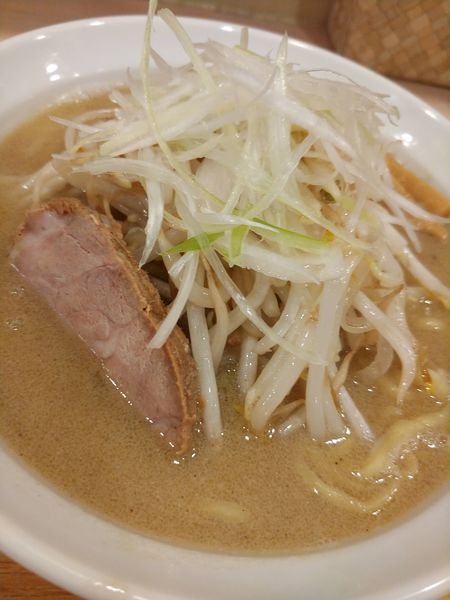 「白湯味噌らーめん」@麺屋 幸生の写真