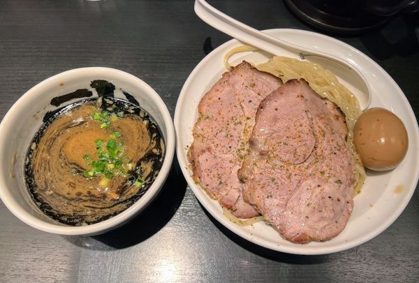 「相傳つけ麺（黒）」@麺屋武蔵 武骨相傳の写真