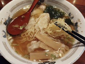 「ランチワンタン麺＋半チャーハン(700)」@福家 横浜西口店の写真