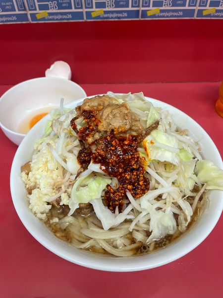 「小ラーメン　生たまご」@ラーメン二郎 千住大橋駅前店の写真