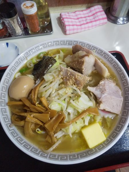 「中華そば(小)730円塩変更30円野菜120円バター50円」@所沢大勝軒の写真