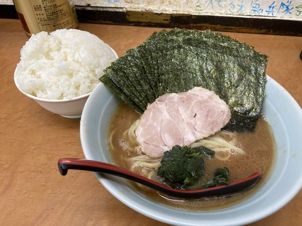 「並ラーメン 650円+海苔W 100円+ライス(無料)」@武蔵家Paul柳萬の写真