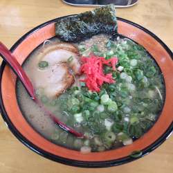 とんこつラーメン 青ネギ