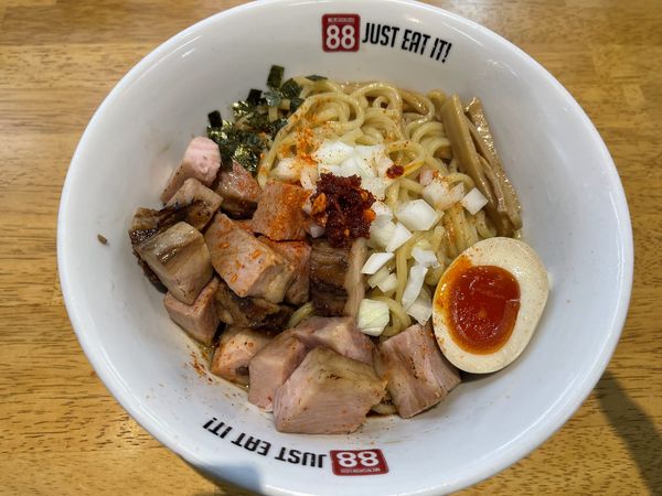 「ジャンクそば 角チャーシュートッピング」@麺食堂 88の写真