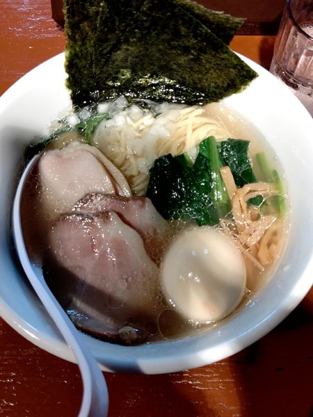 「特製貝だし塩ラーメン　1050円」@麺屋 わくやの写真