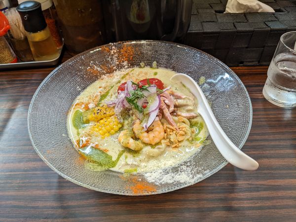 「冷製バジルクリーム麺」@らー麺 あけどやの写真