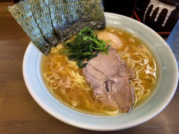 「ラーメン 固め 800円 ＋味玉 100円」@寿々㐂家の写真