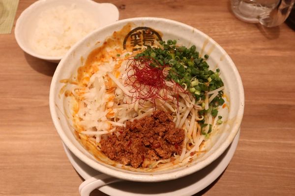 「汁なし鶏坦々麺￥８８０」@鶏白湯らーめん 鶏神 鶴舞店の写真