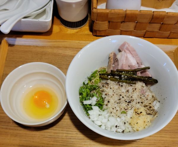 「ニンニクと背脂のまぜそば」@中華蕎麦 はざまの写真