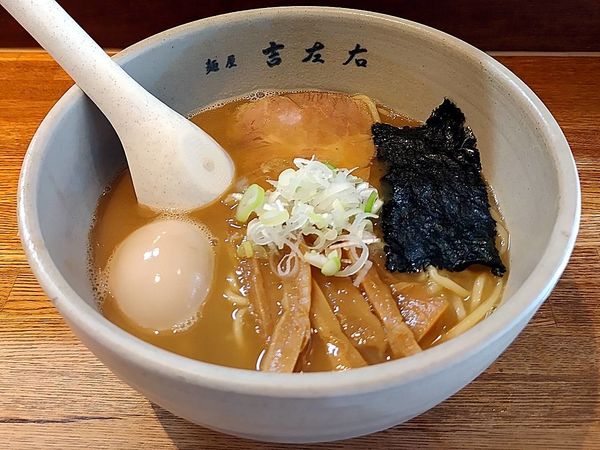 「味玉らーめん」@麺屋吉左右の写真