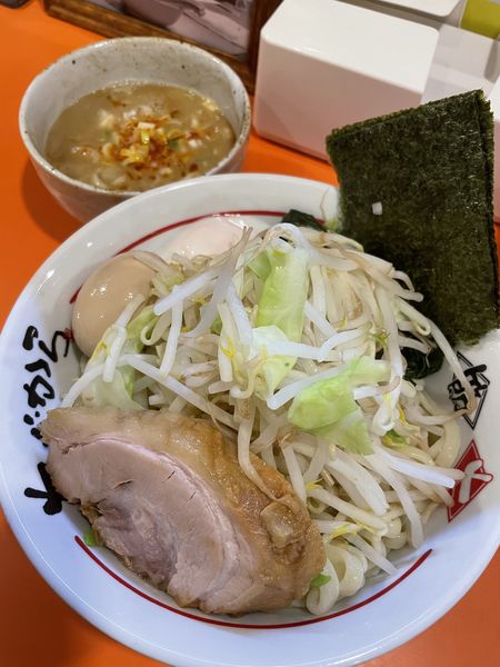 「つけ麺醤油（ニンニクねぎ辣油）味玉＋海苔＋レン草¥1,270」@ちばからの写真