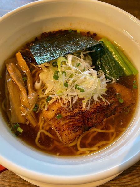 「醤油らーめん➕替玉一玉➕麺固め」@麺や 海心 umiの写真