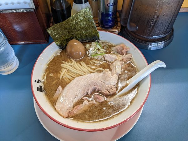 「よし丸ラーメン（味玉）900円」@らーめん よし丸の写真