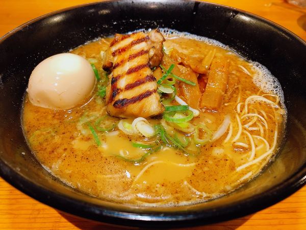 「うおすけ(880円)、煮卵(CP)」@麺道 花の杜の写真