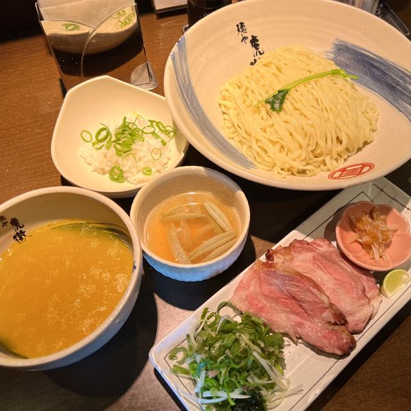 「【数量限定】薬涼潮つけそば（大盛）＋釜焼きチャーシュー」@麺や 虎徹の写真