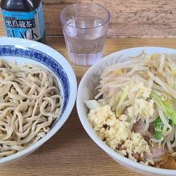 小豚つけ麺