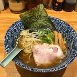 特製煮干し豚骨ラーメン