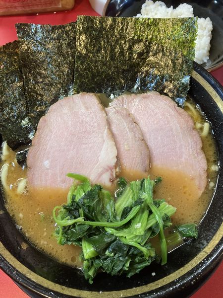 「チャーシューメン ＋ 半ライス」@家系ラーメン とらきち家の写真